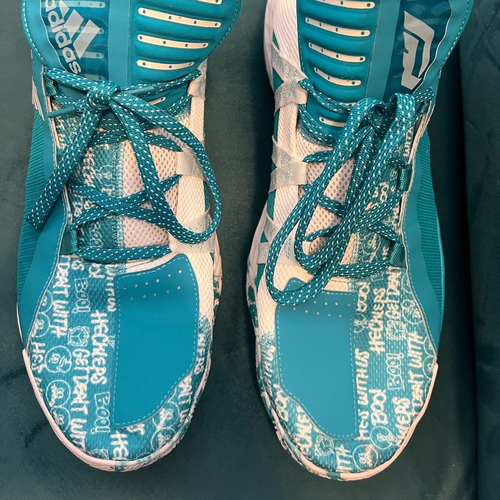 Adidas Dame 6 Size 15